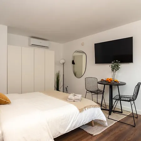 Fantastic Gothic 00 Apartment *
