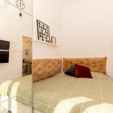 Fantastic Gothic 00 Apartment *