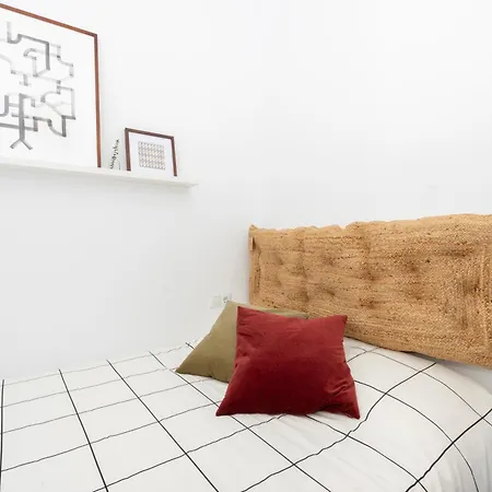 Fantastic Gothic 00 Apartment Barcelona